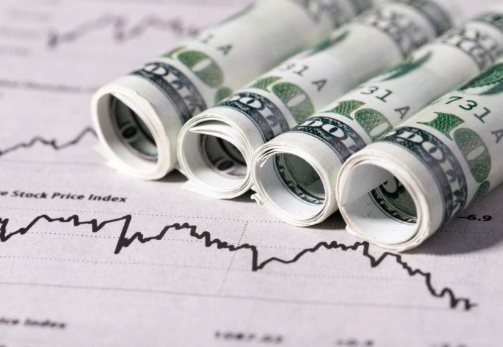 How do beginners speculate in Forex?